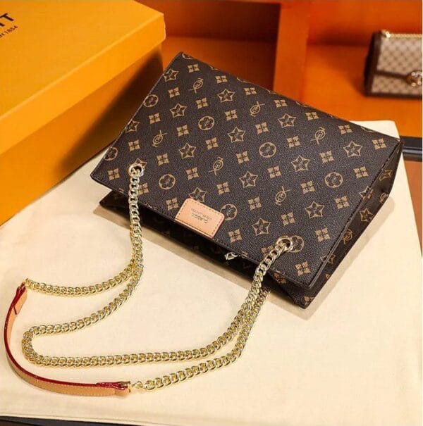 Opul Exo 2025 Luxery Chain Handbag & Shoulder Bag